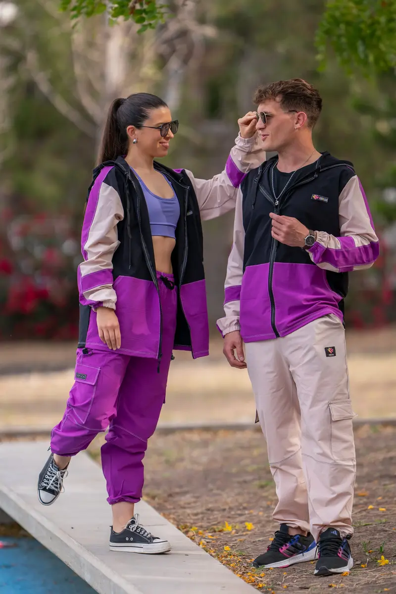 Campera Hacete Cargo (detalles fucsia y beige)