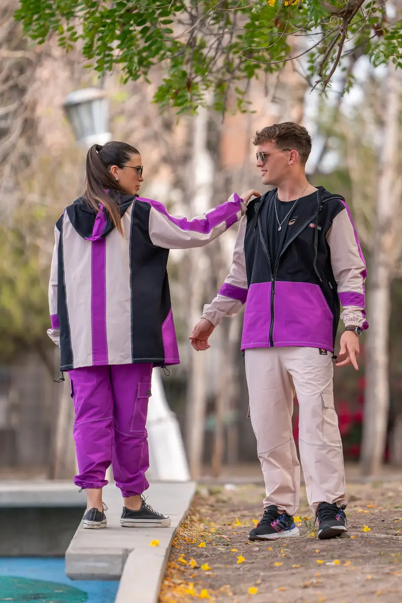 Campera Hacete Cargo (detalles fucsia y beige)