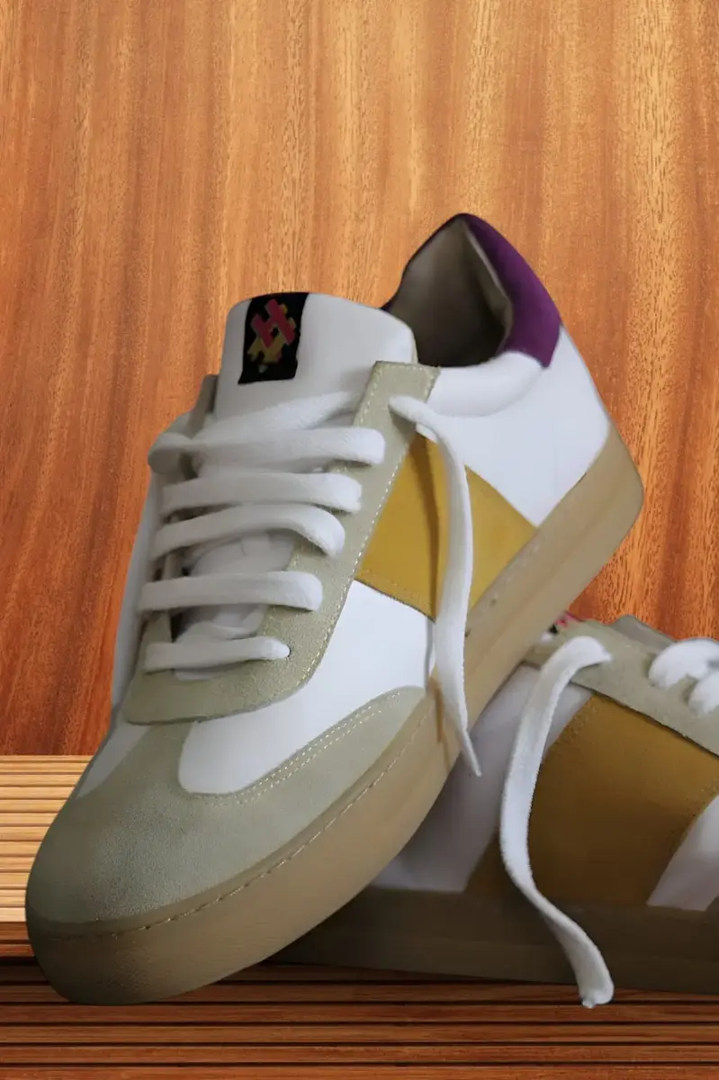 Zapatillas Mostra La hilacha (Cuero con detalles beige, maiz y morado)